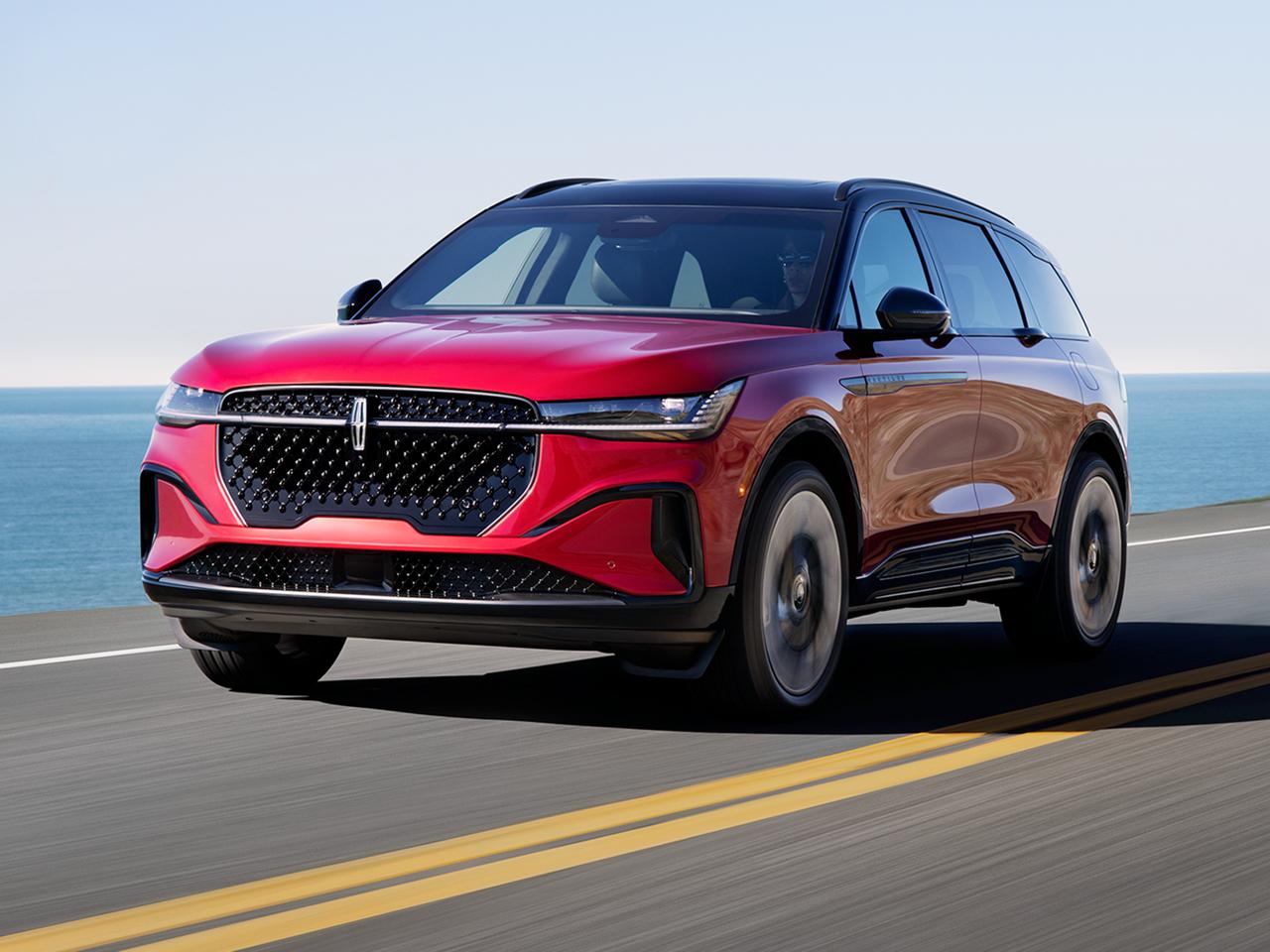 The Lincoln Nautilus driving down the road.