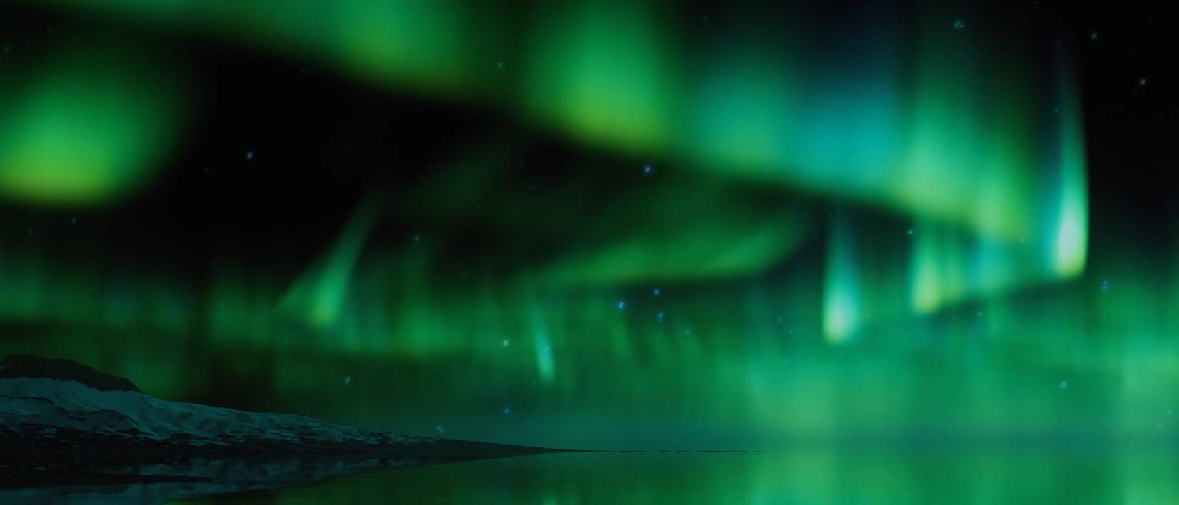 Video thumbnail of the expanded Aurora Borealis theme displaying Green aurora borealis ribbons swirling across a starry night sky.