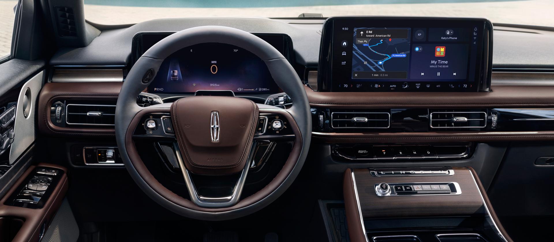 The dashboard of the 2026 Lincoln Aviator® SUV shows Head-Up Display