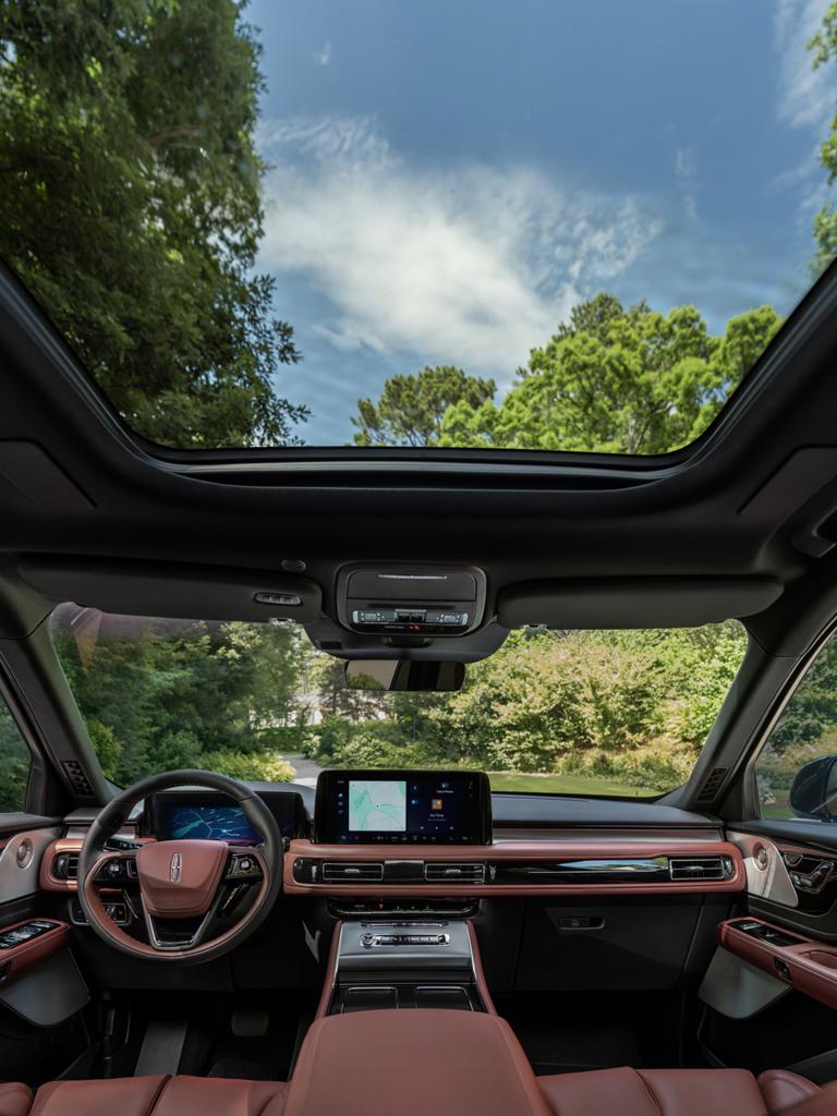 The interior of a 2026 Lincoln Aviator with the panoramic Vista Roof
