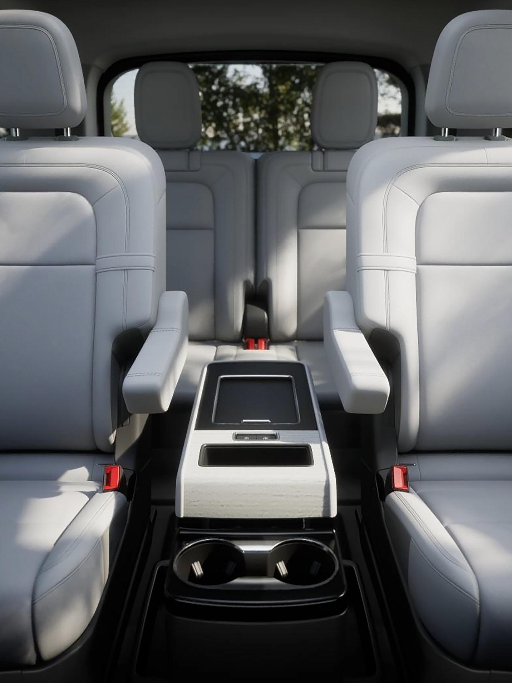 The second row of a 2026 Lincoln Aviator® in the captain’s chairs configuration