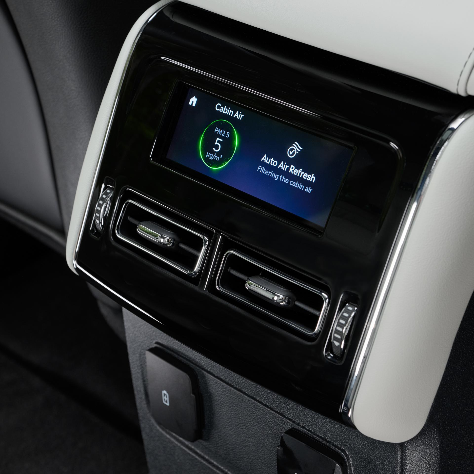 Temperature controls in the second row of a 2027 Lincoln Aviator®