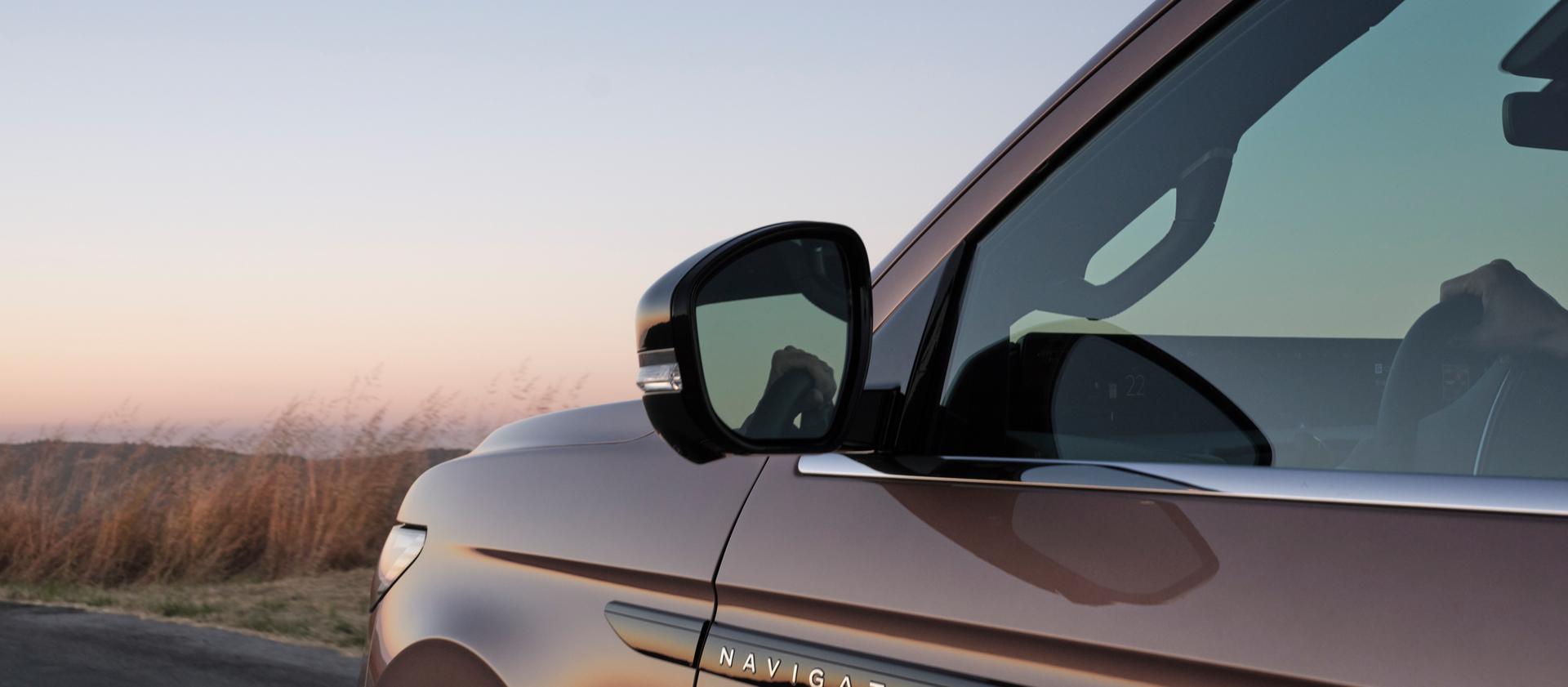 The exterior badging of a 2026 Lincoln Navigator® SUV